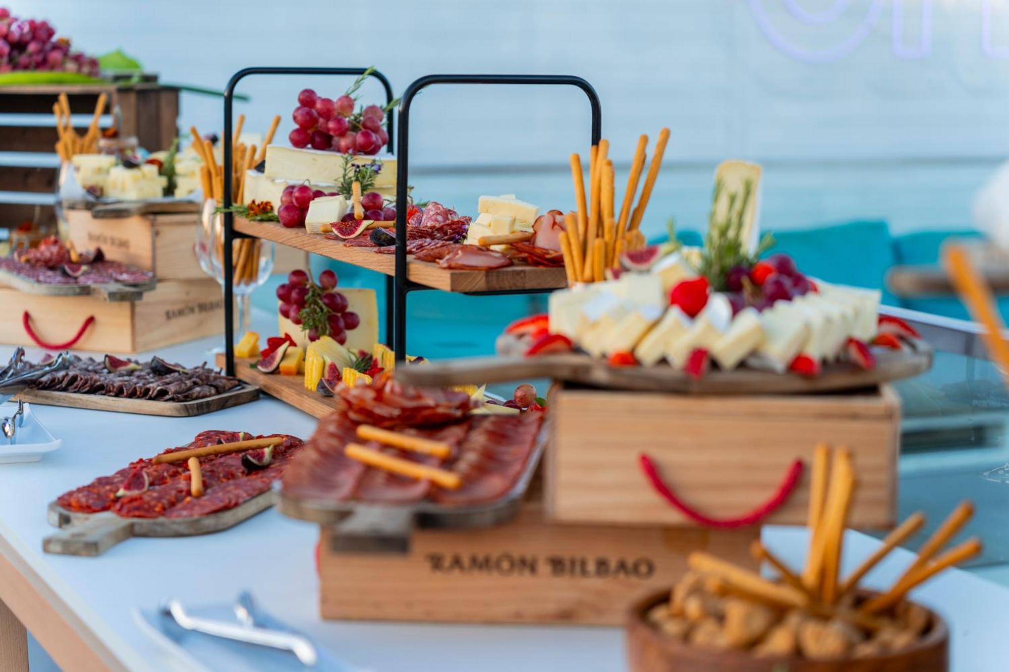 Onmood Cala Ratjada - Brunch & Party Hotell